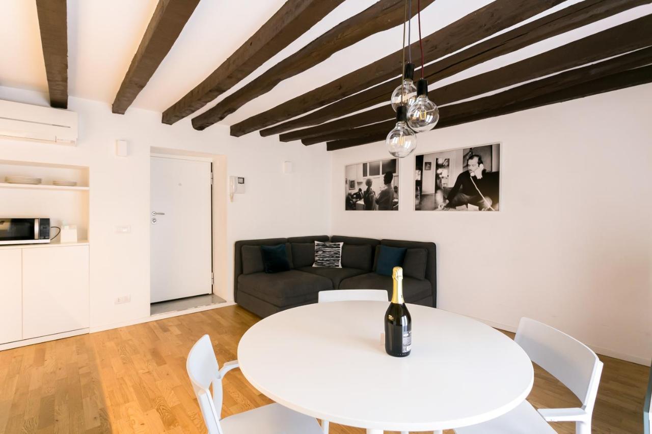 Mortara Navigli Apartments Milano Eksteriør billede