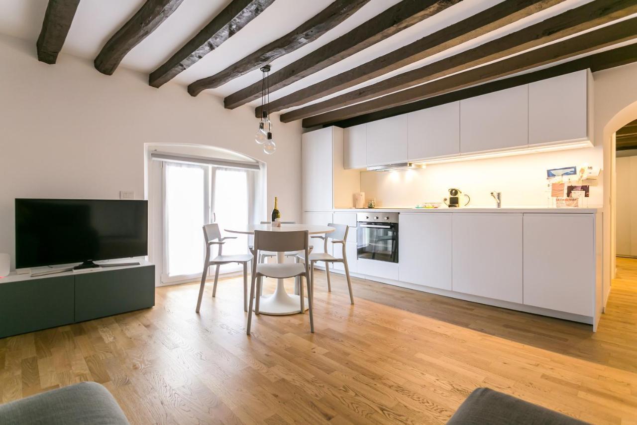 Mortara Navigli Apartments Milano Eksteriør billede