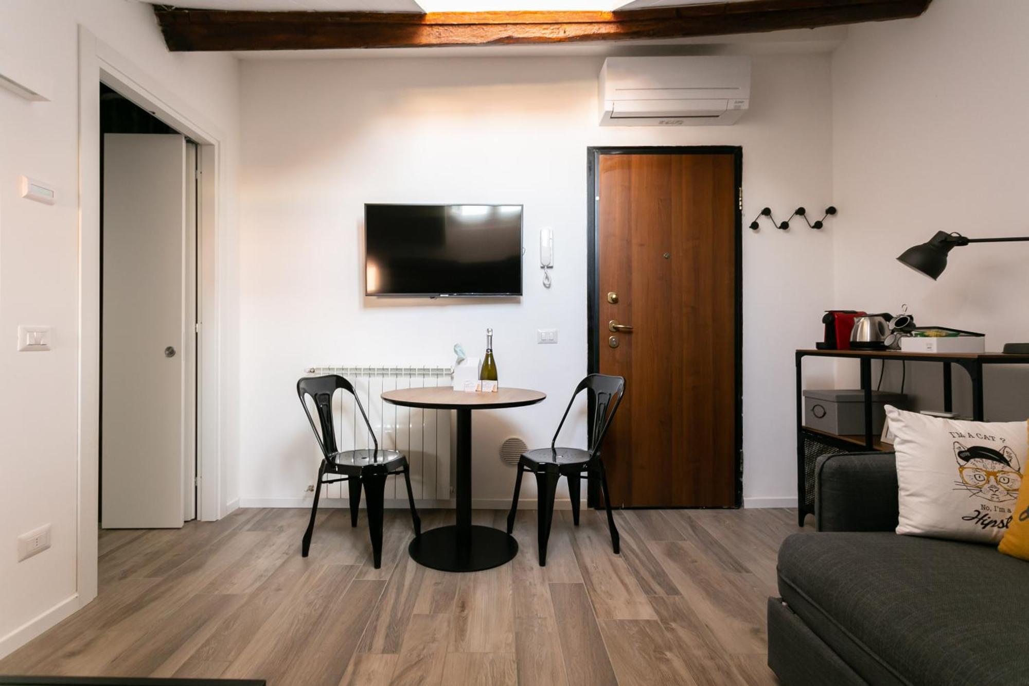 Mortara Navigli Apartments Milano Eksteriør billede